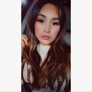 Meet your Posher, Celeste